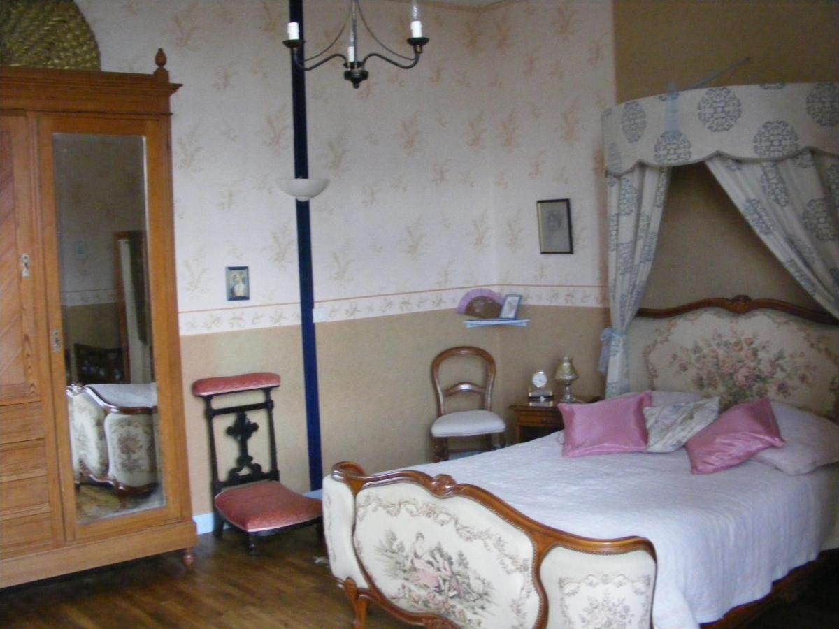 La Mailholiere Hotel Blanzay ภายนอก รูปภาพ